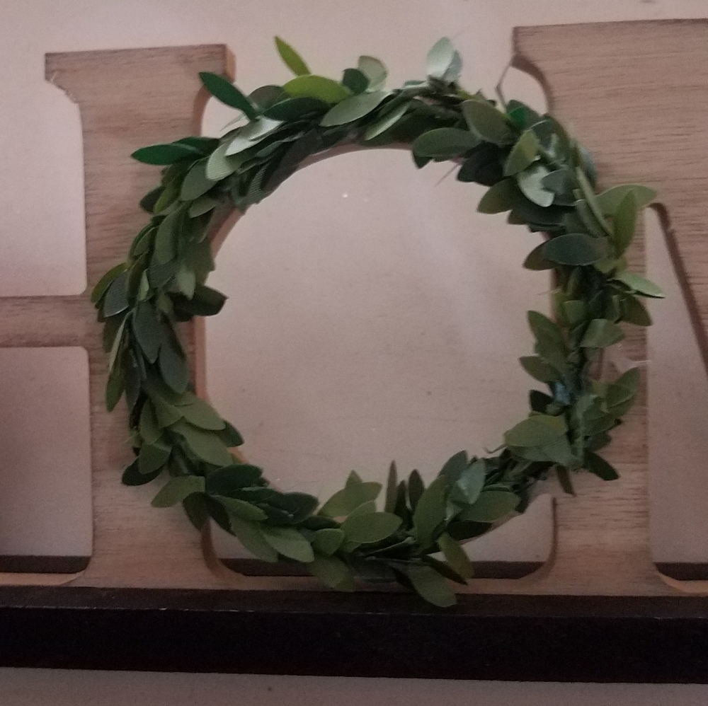 Table decor - Picture 4 of 4